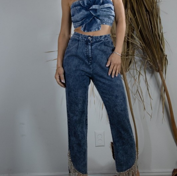 New Party Denim - Picture 4 of 9